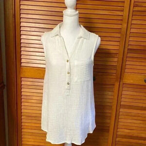 Beachlunchlounge XS White Sleeveless Gauzy Women’s Shirt.